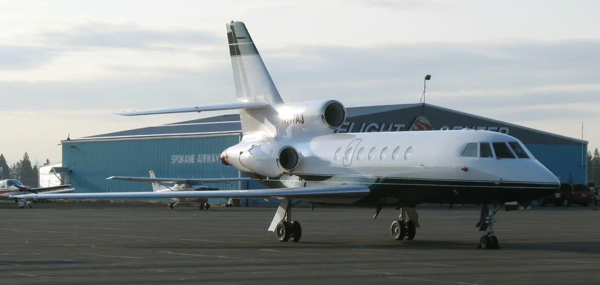 N117AJ — Business jet