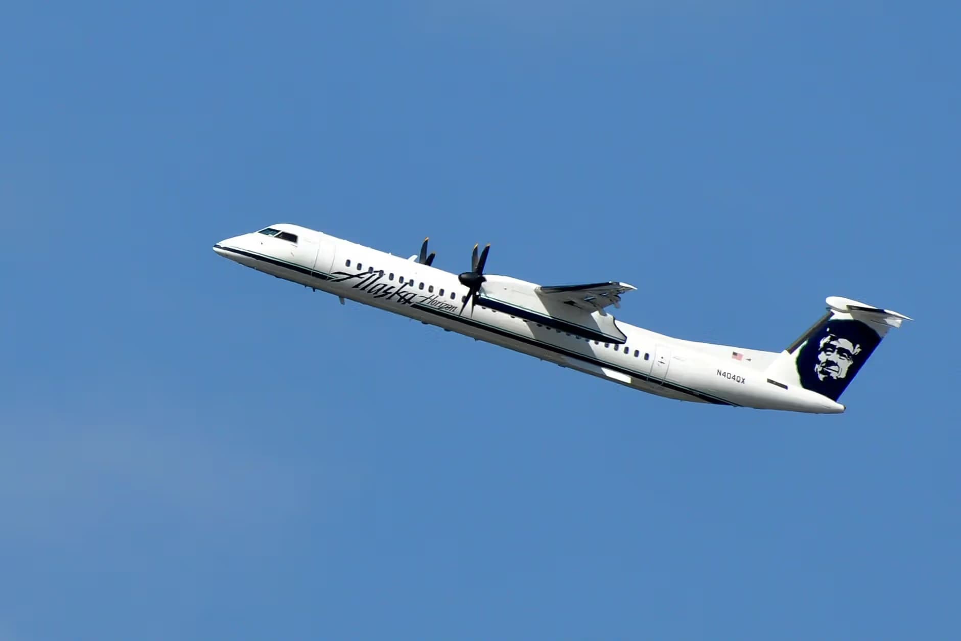 N404QX — Bombardier