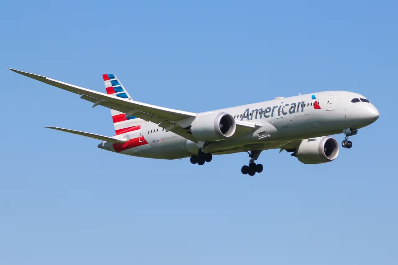 N812AA — Boeing