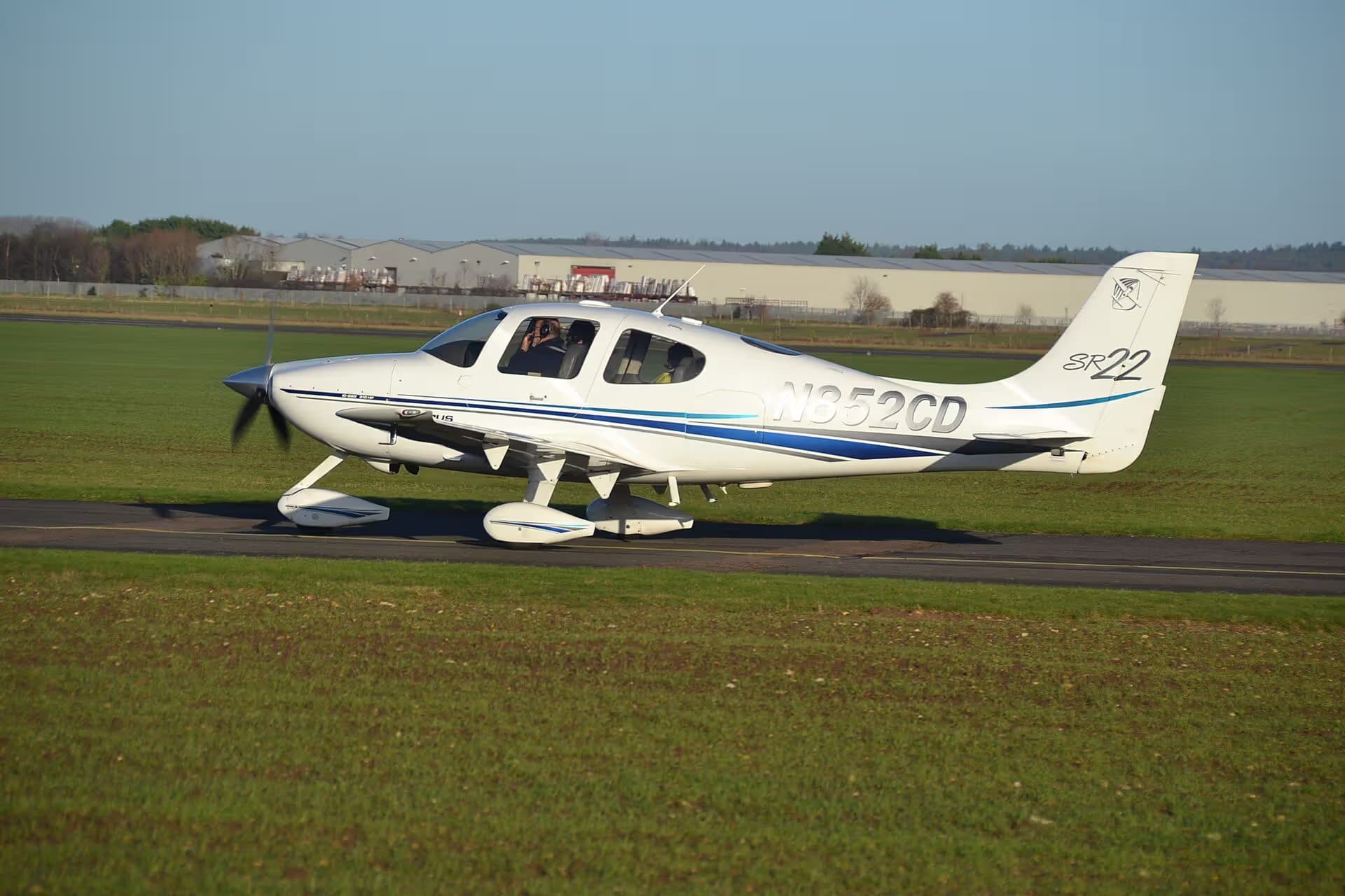 N852CD — Cirrus