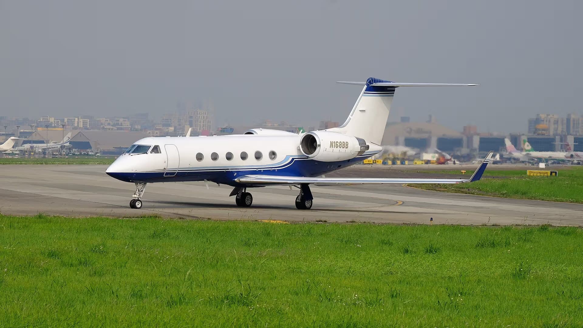 N168BB — Business jet