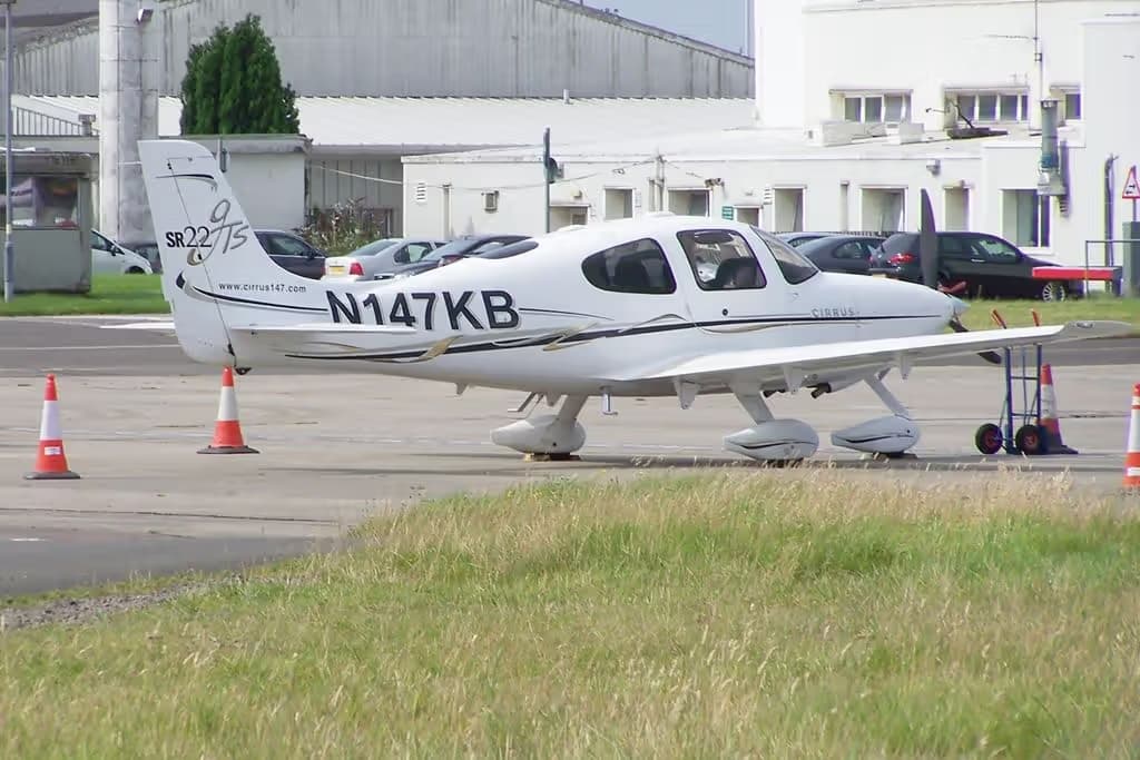 N147KB — Cirrus