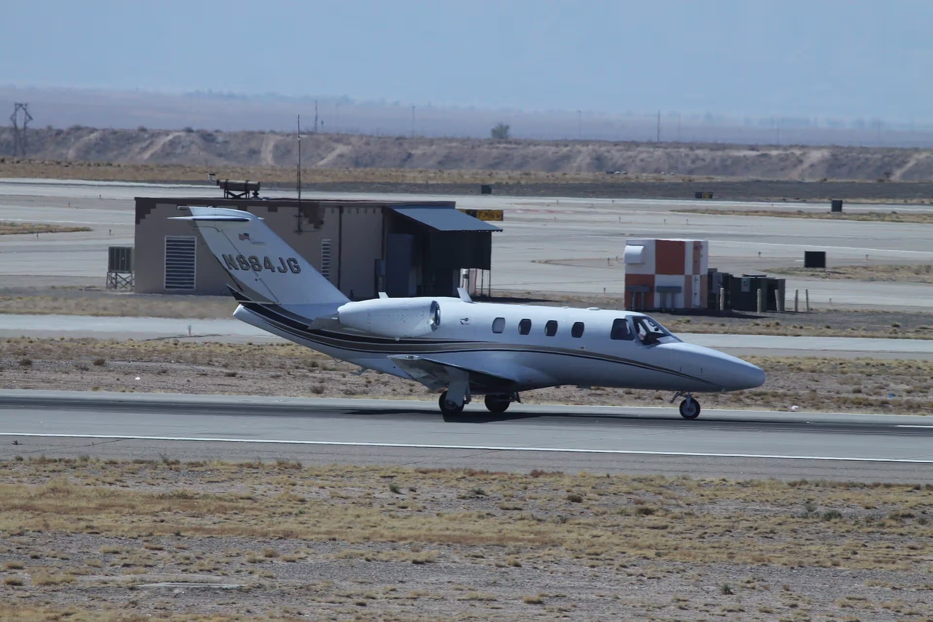 N884JG — Business jet