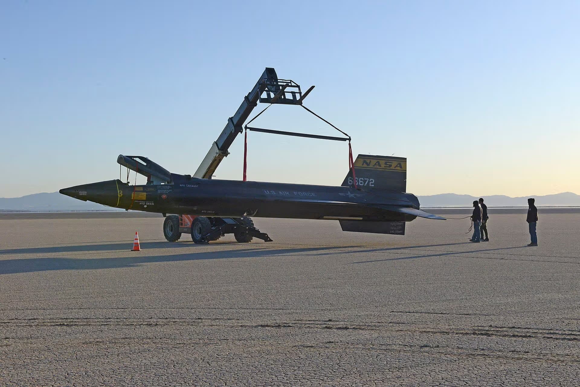 Unidentified — Aircraft at Edwards Air Force Base