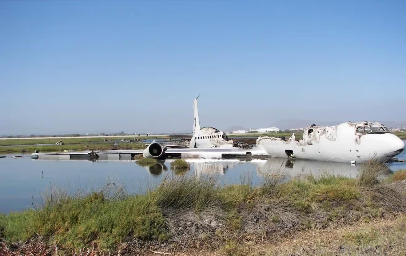 Unidentified — Boeing