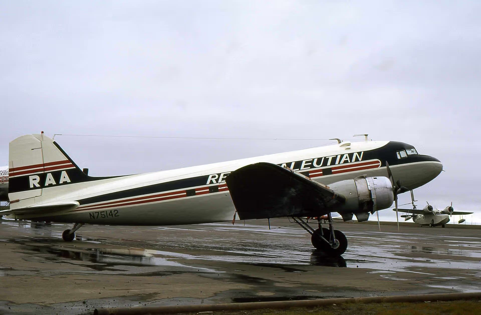 N75142 — Aircraft