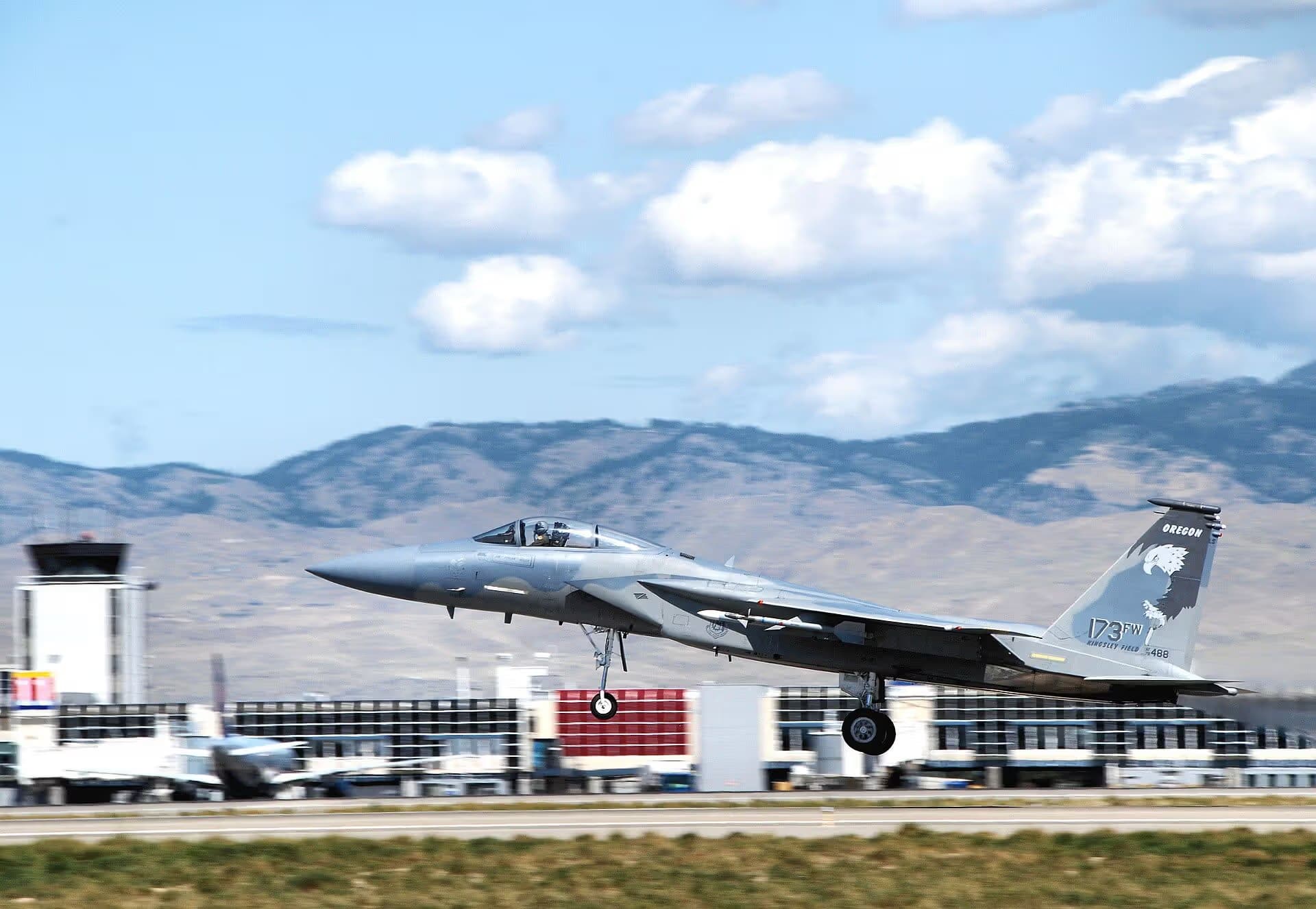 Unidentified — Aircraft