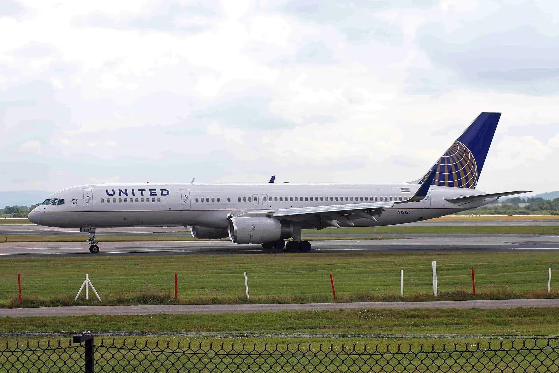 N12125 — Boeing