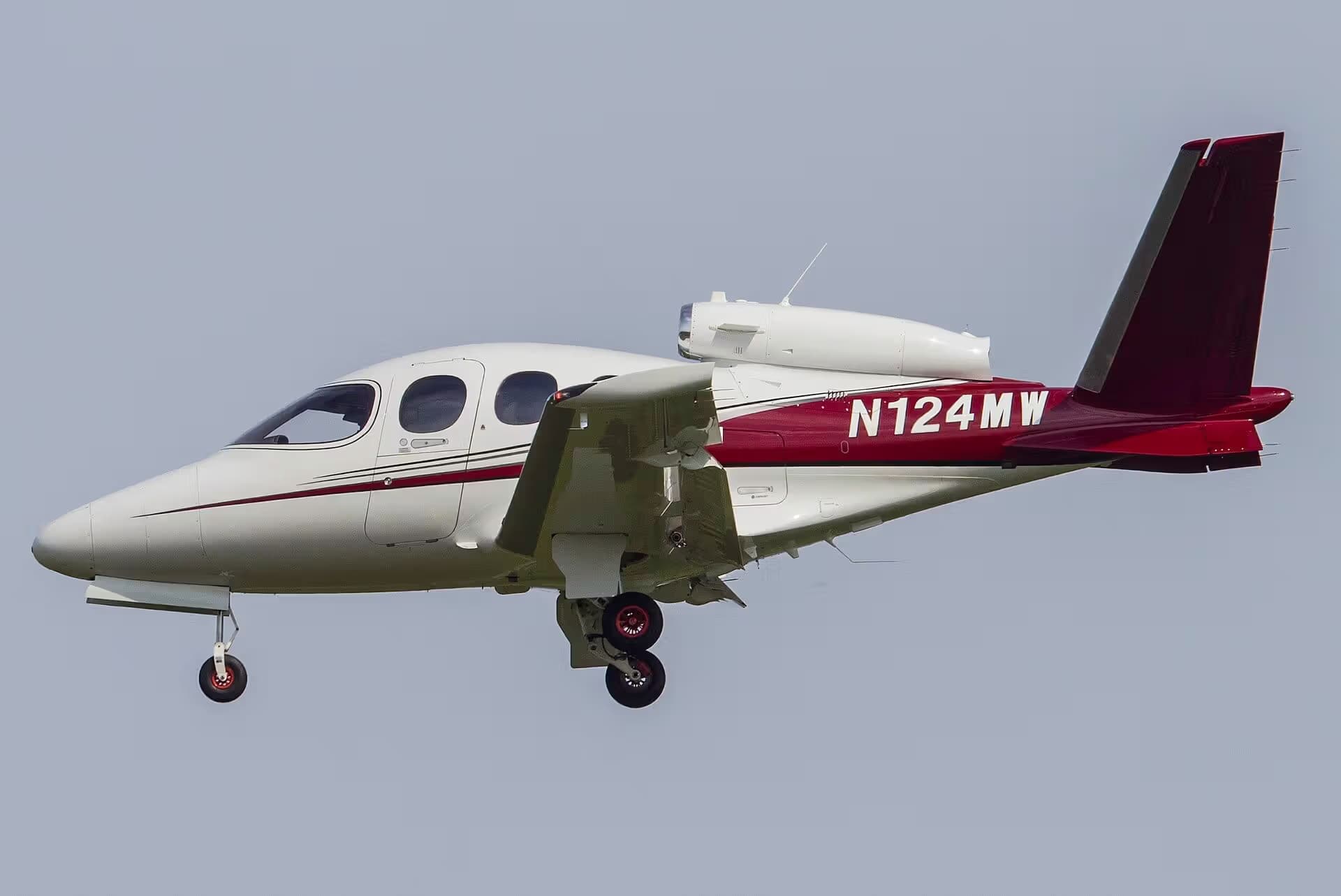 N124MW — Cirrus