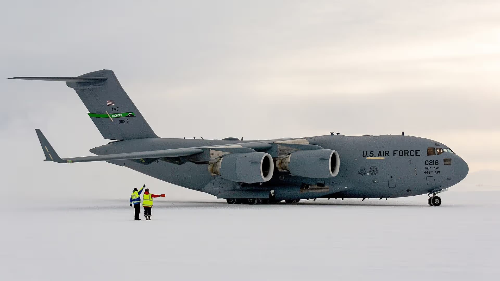 Unidentified — Aircraft