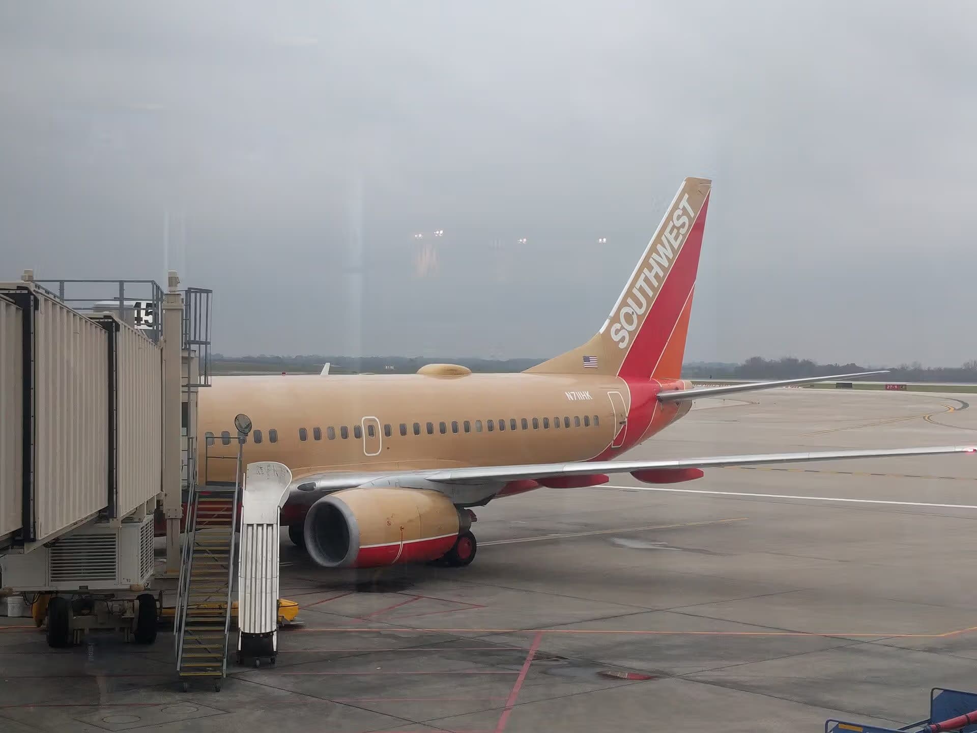 N711HK — Boeing