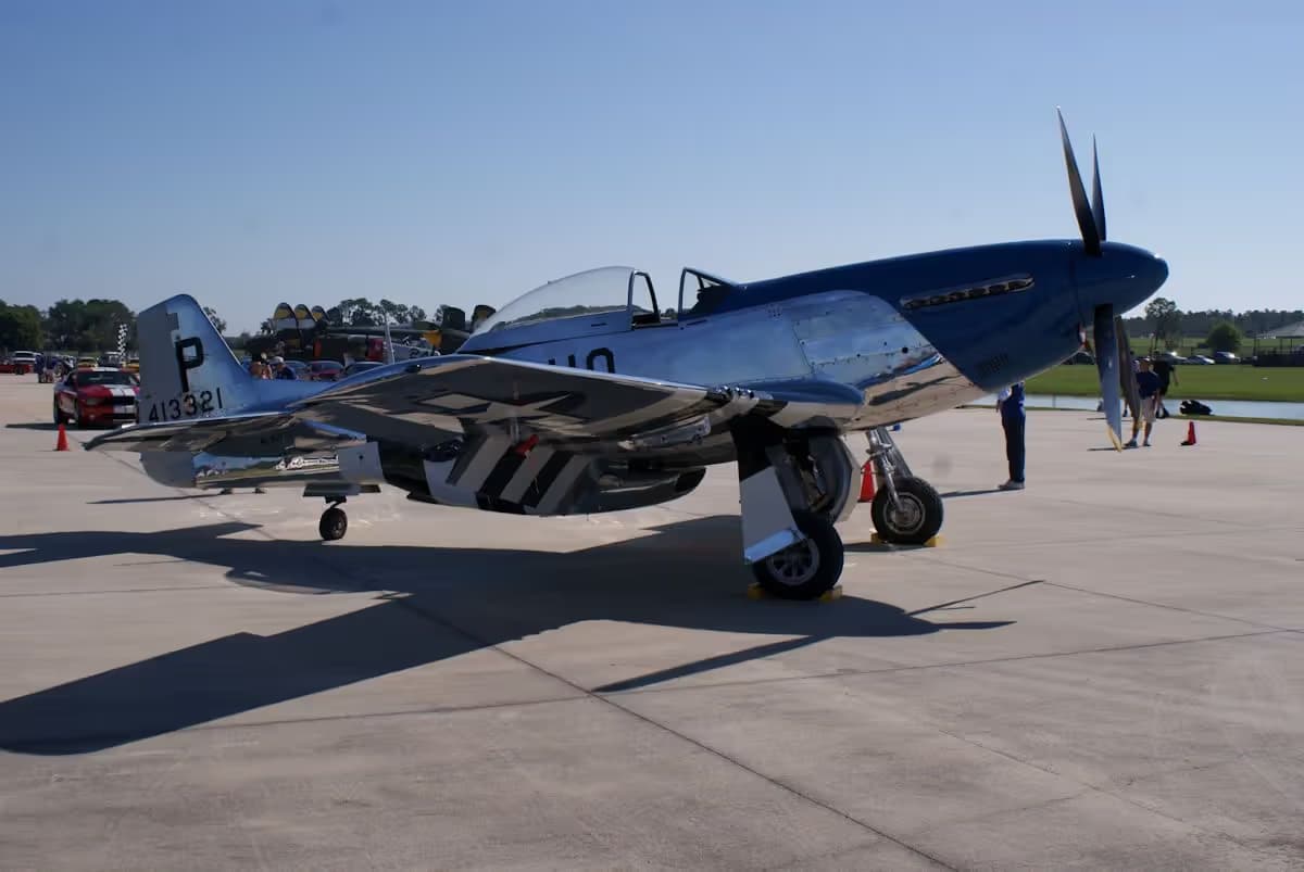 Unidentified — Warbird