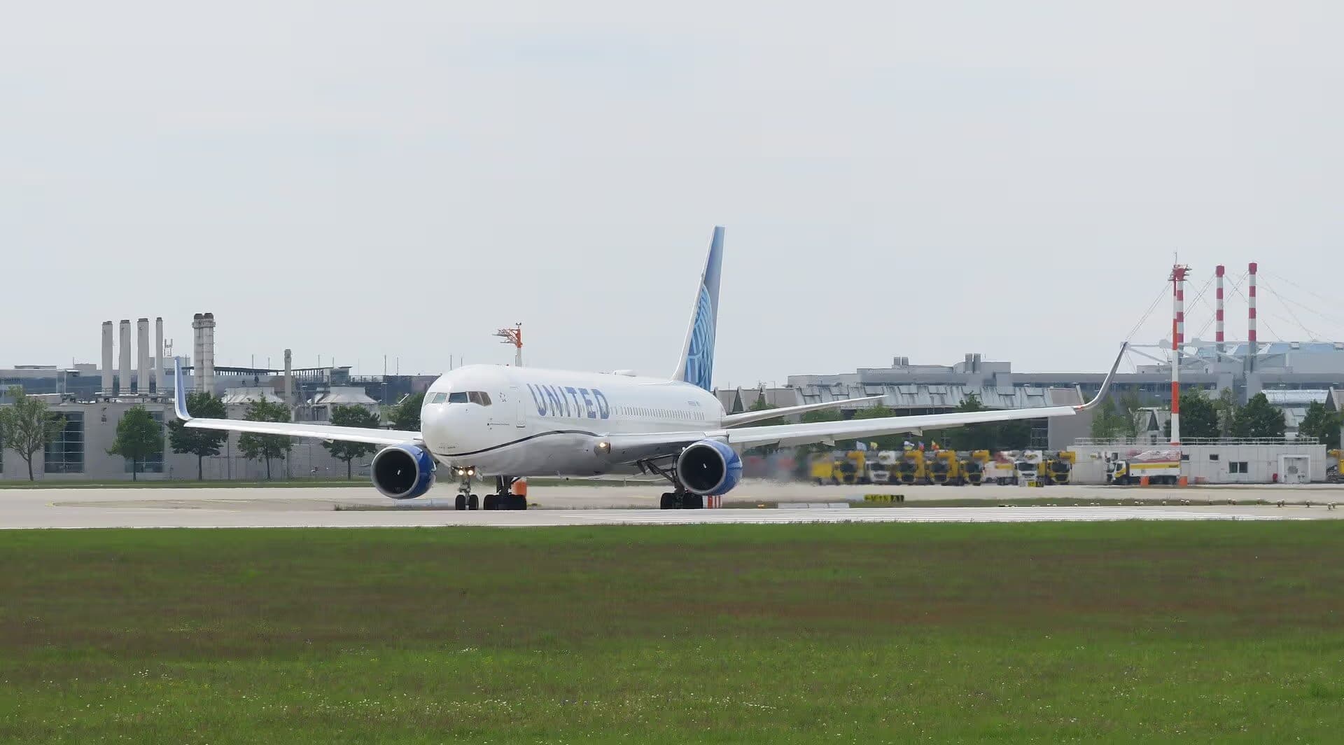 N659UA — Boeing