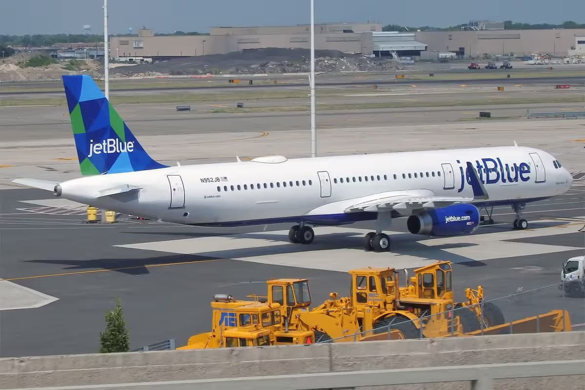 N952JB — Airbus
