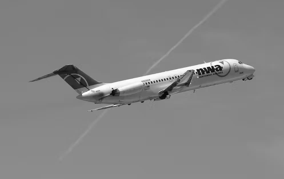 N926NW — Aircraft