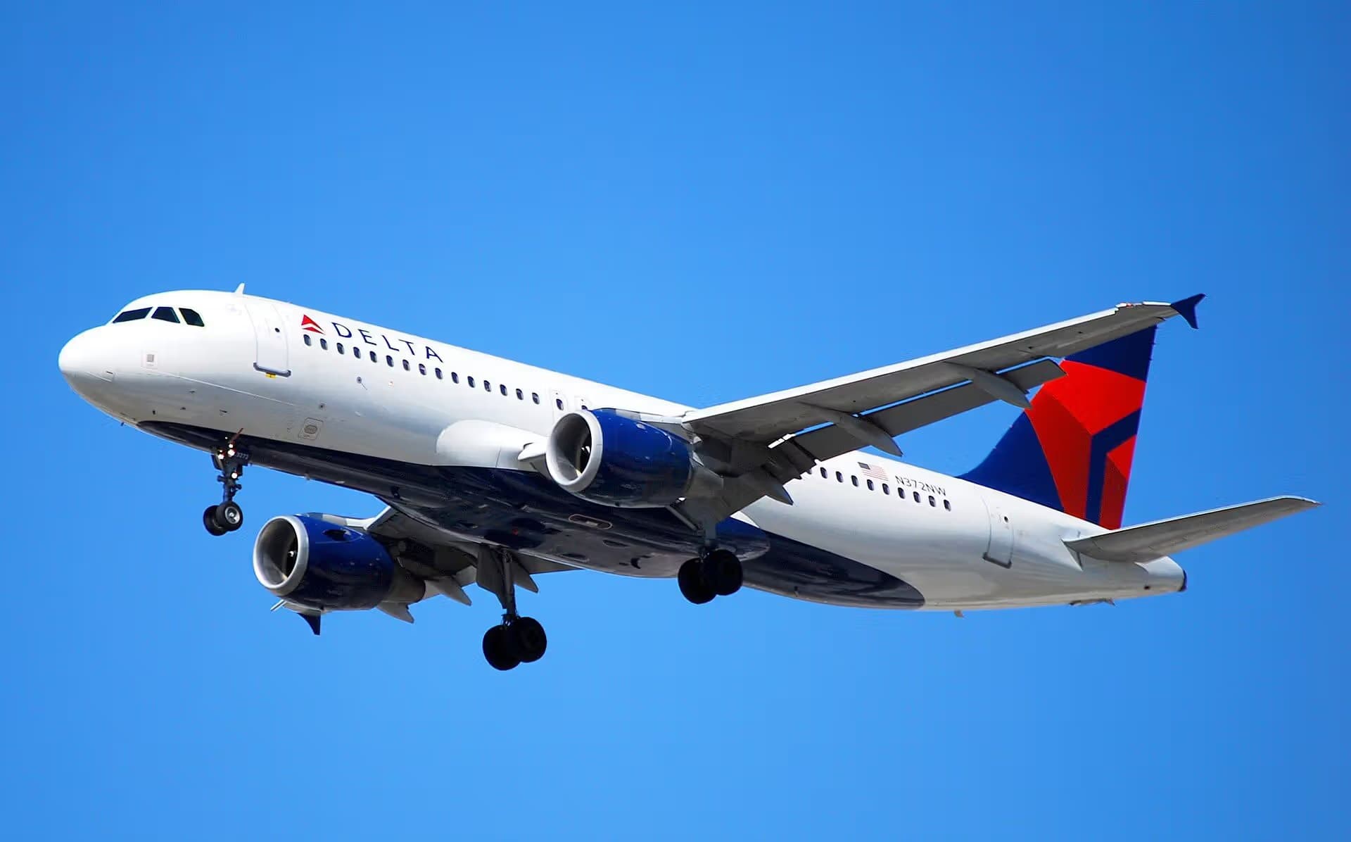 N372NW — Airbus