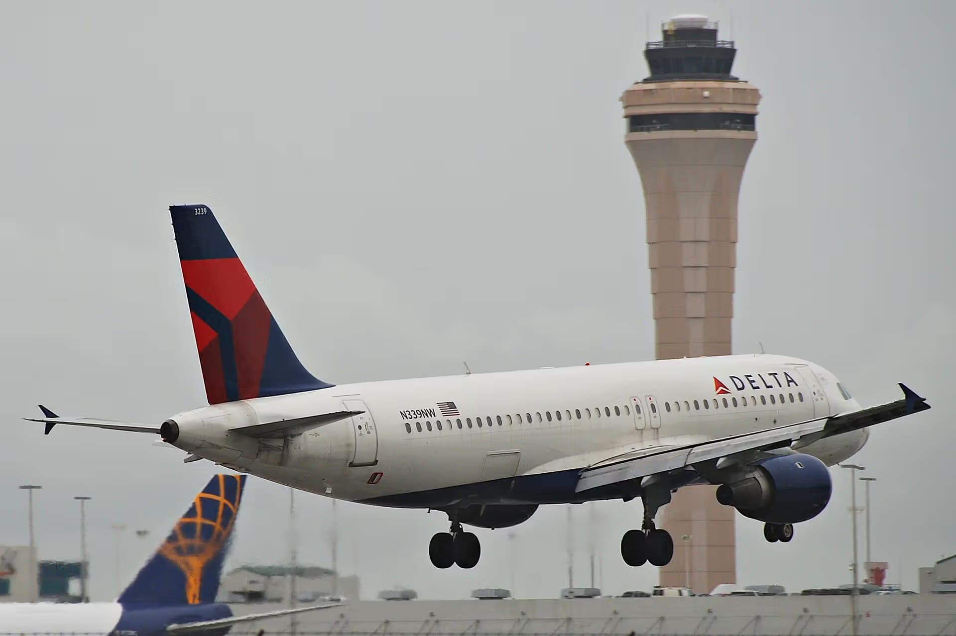N339NW — Airbus