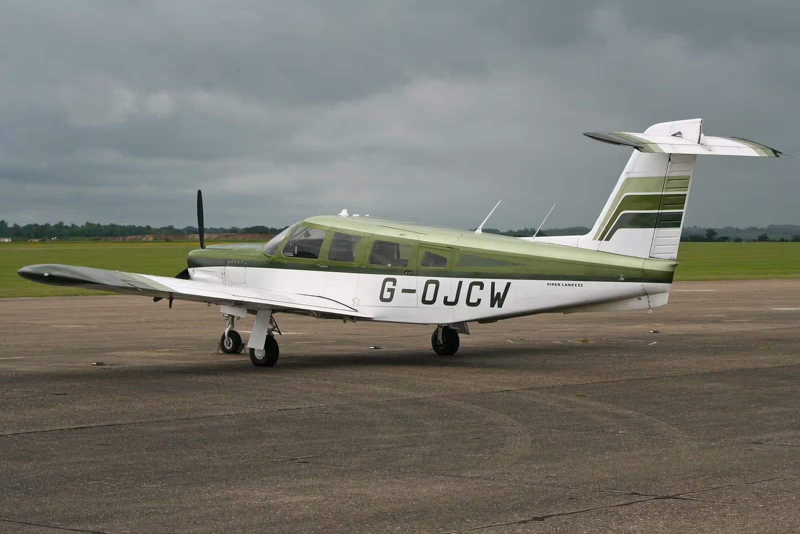 G-OJCW — Piper