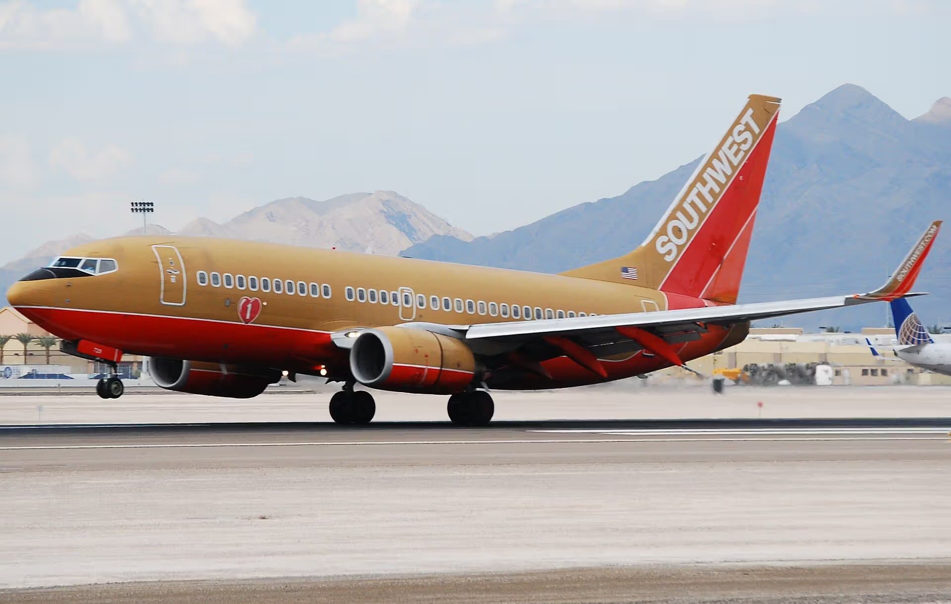 N729SW — Boeing