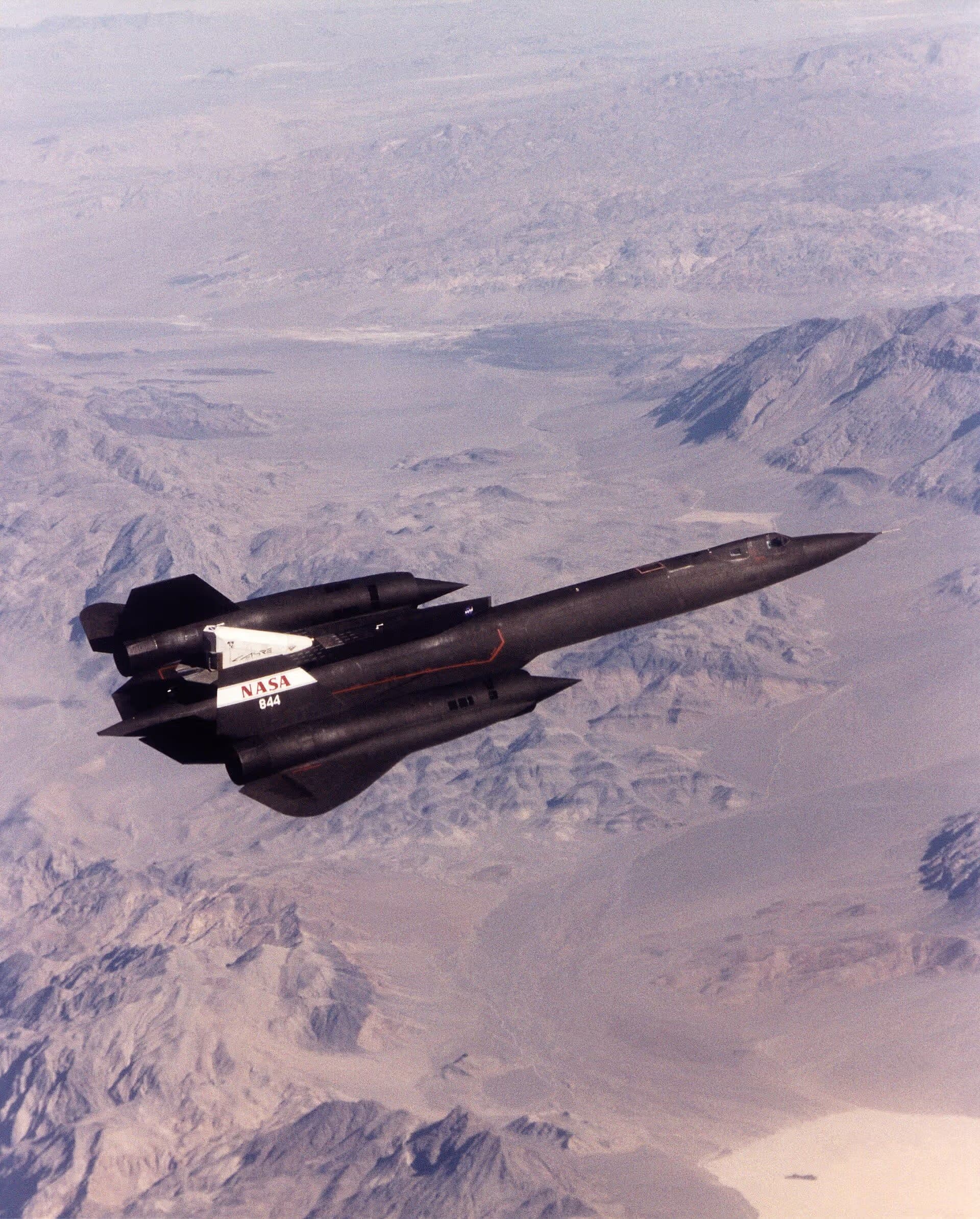 Unidentified — Lockheed