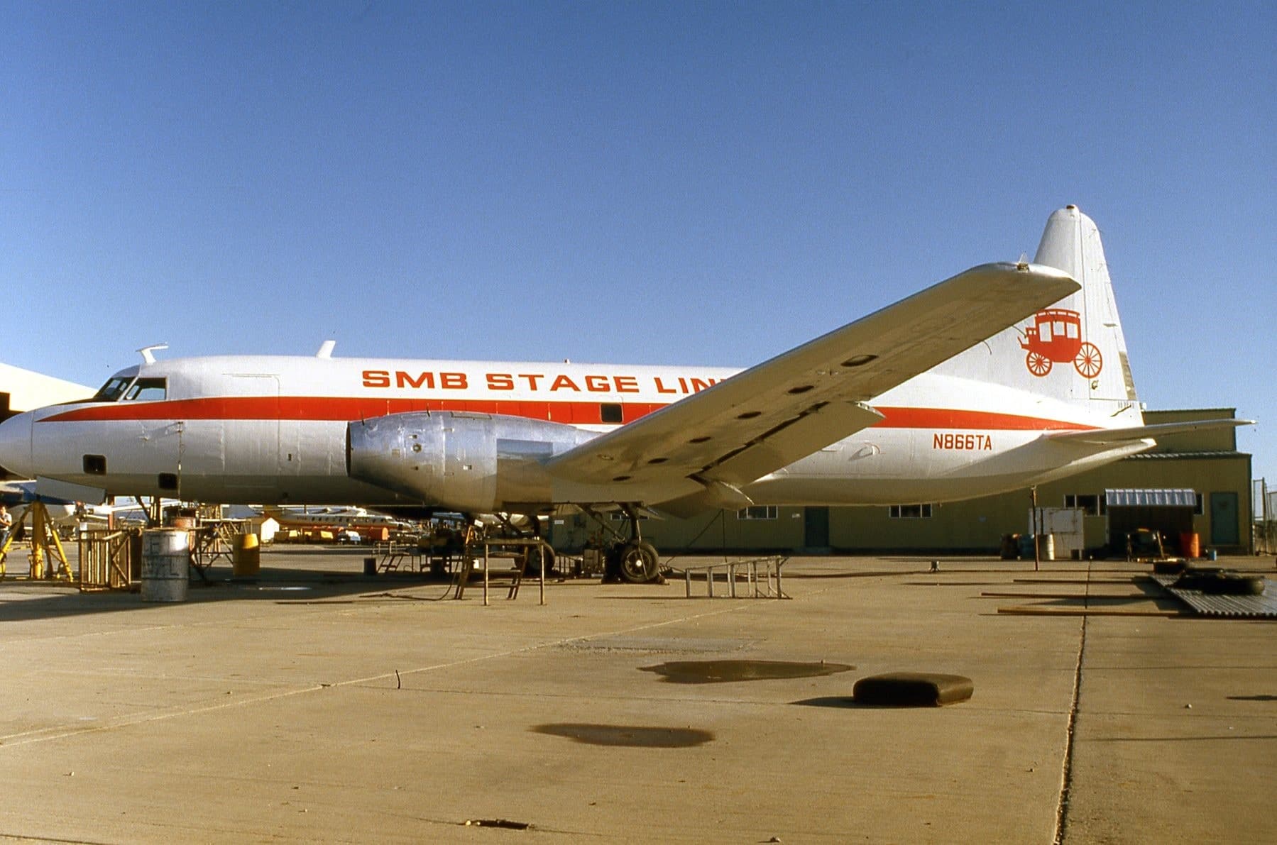 N866TA — Twin-engine aircraft