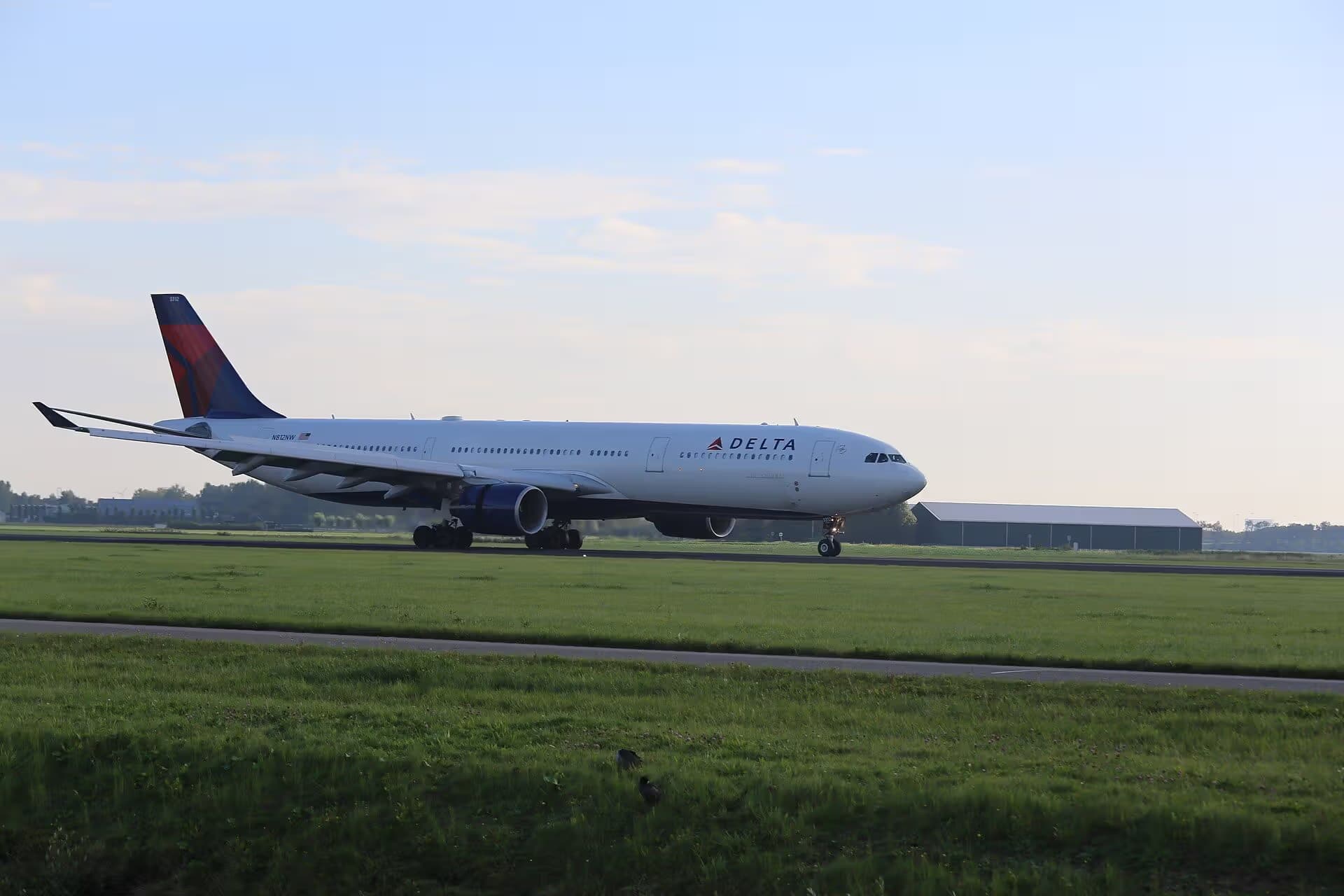 N812NW — Airbus