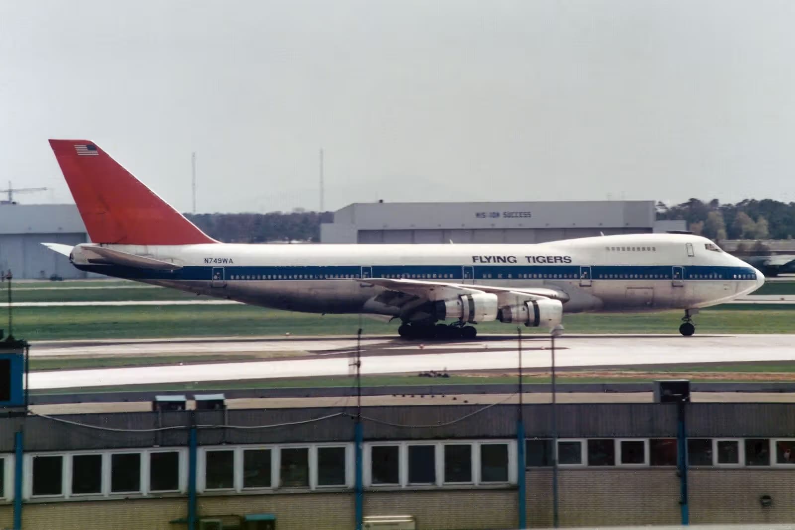 N749WA — Boeing