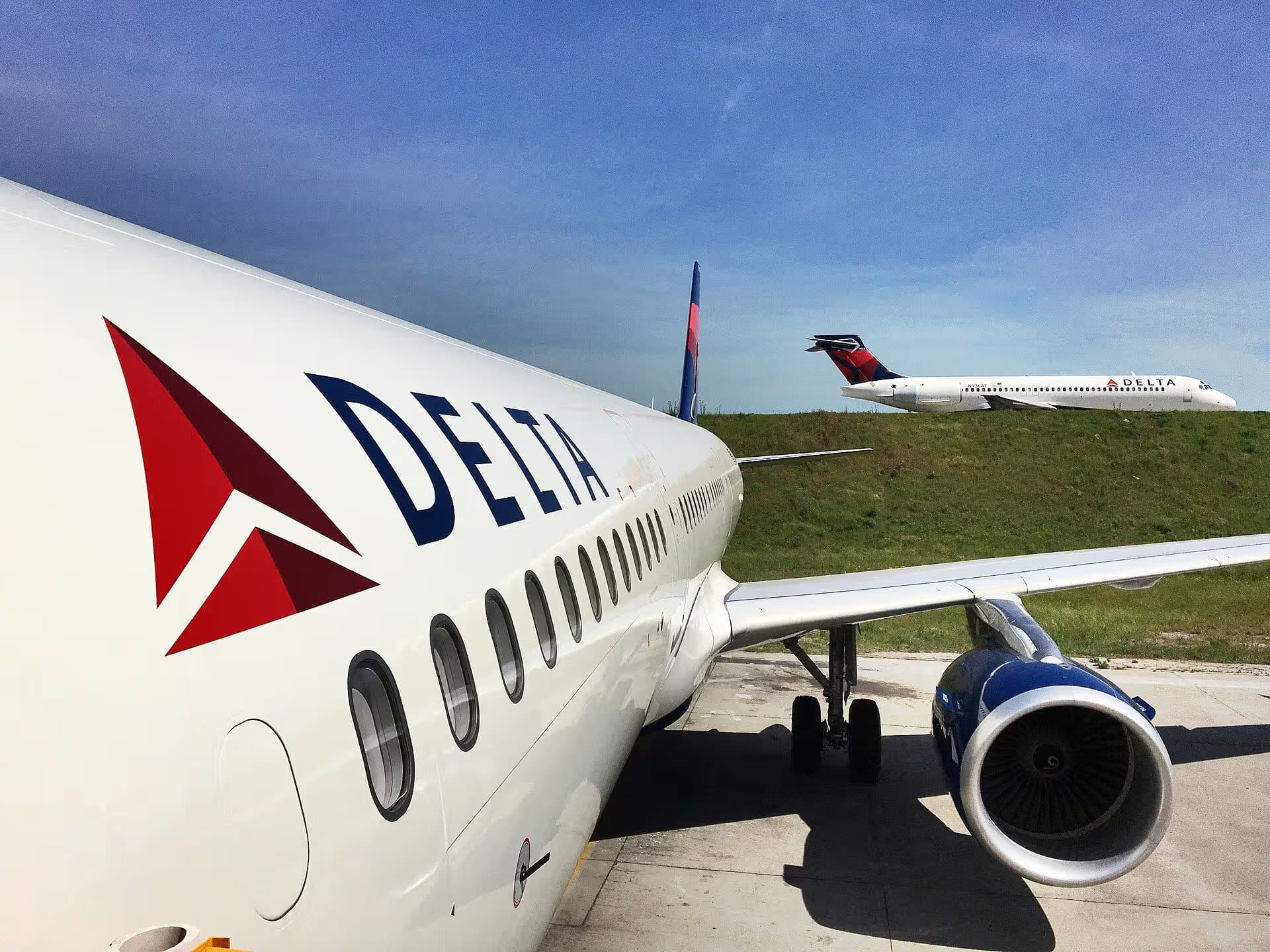 N936AT — Aircraft