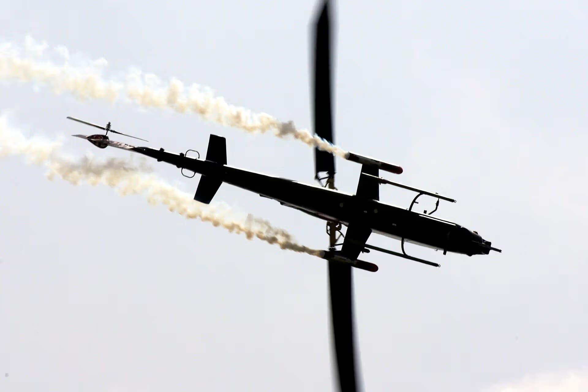 N11FX — Helicopter