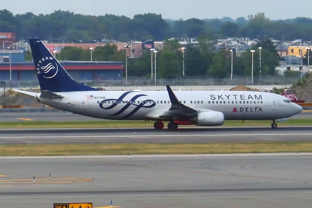 N3755D — Boeing
