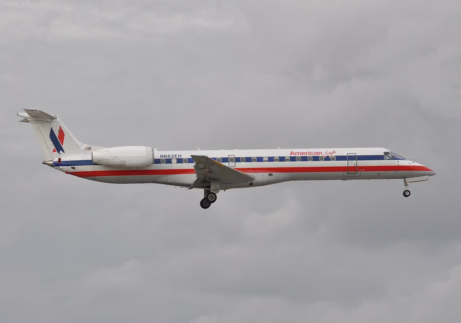 N662EH — Embraer