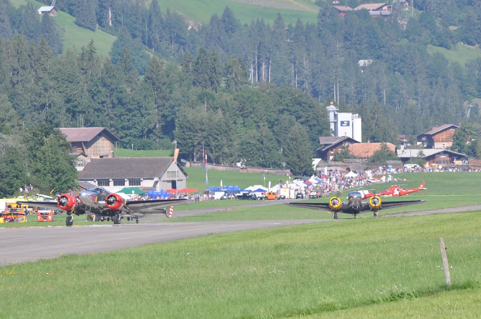 N184KP — Helicopter