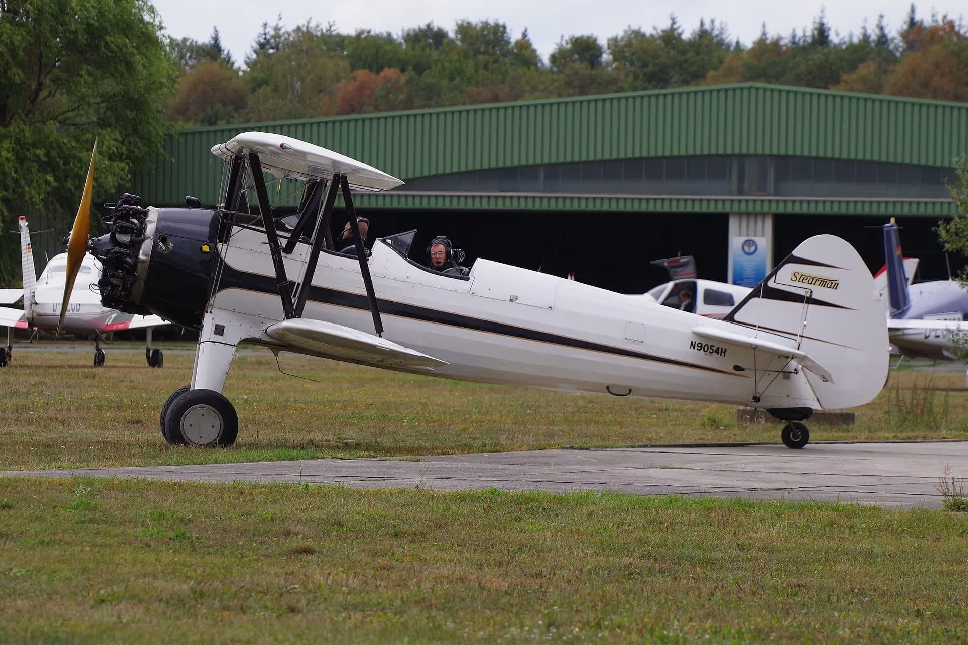 N9054H — Aircraft