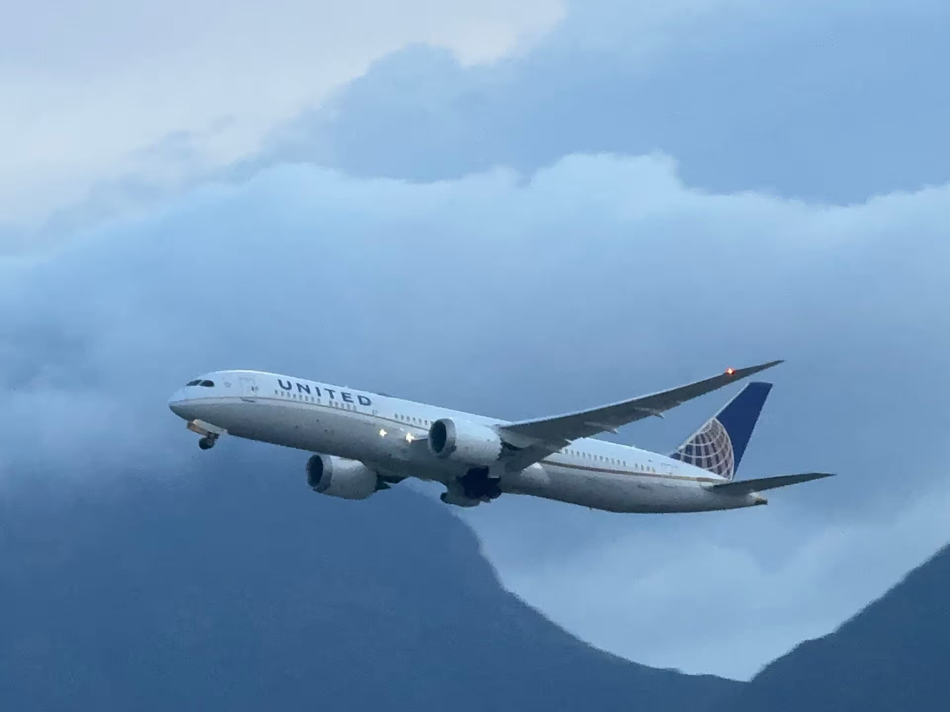 N24974 — Boeing