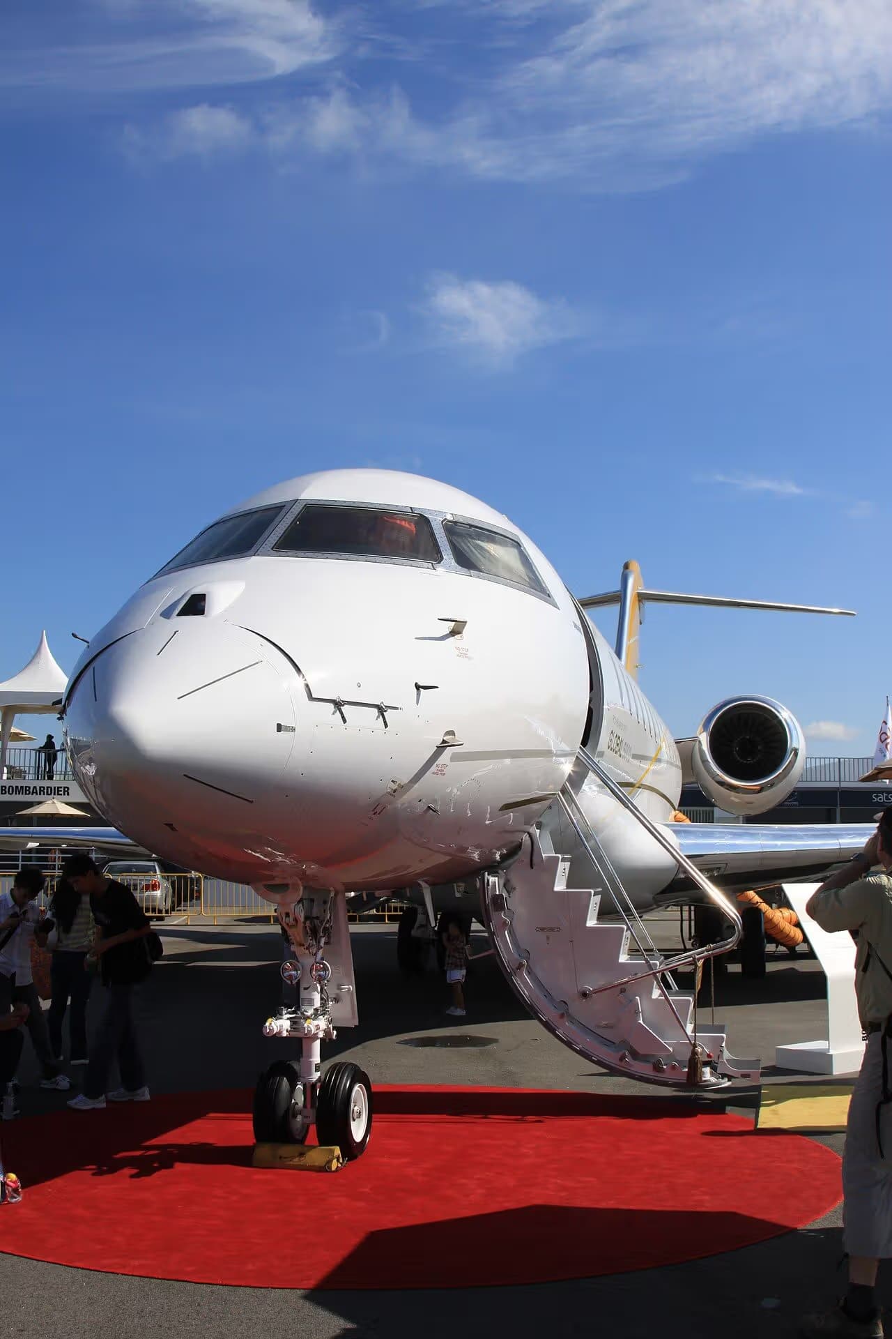 N340GF — Bombardier