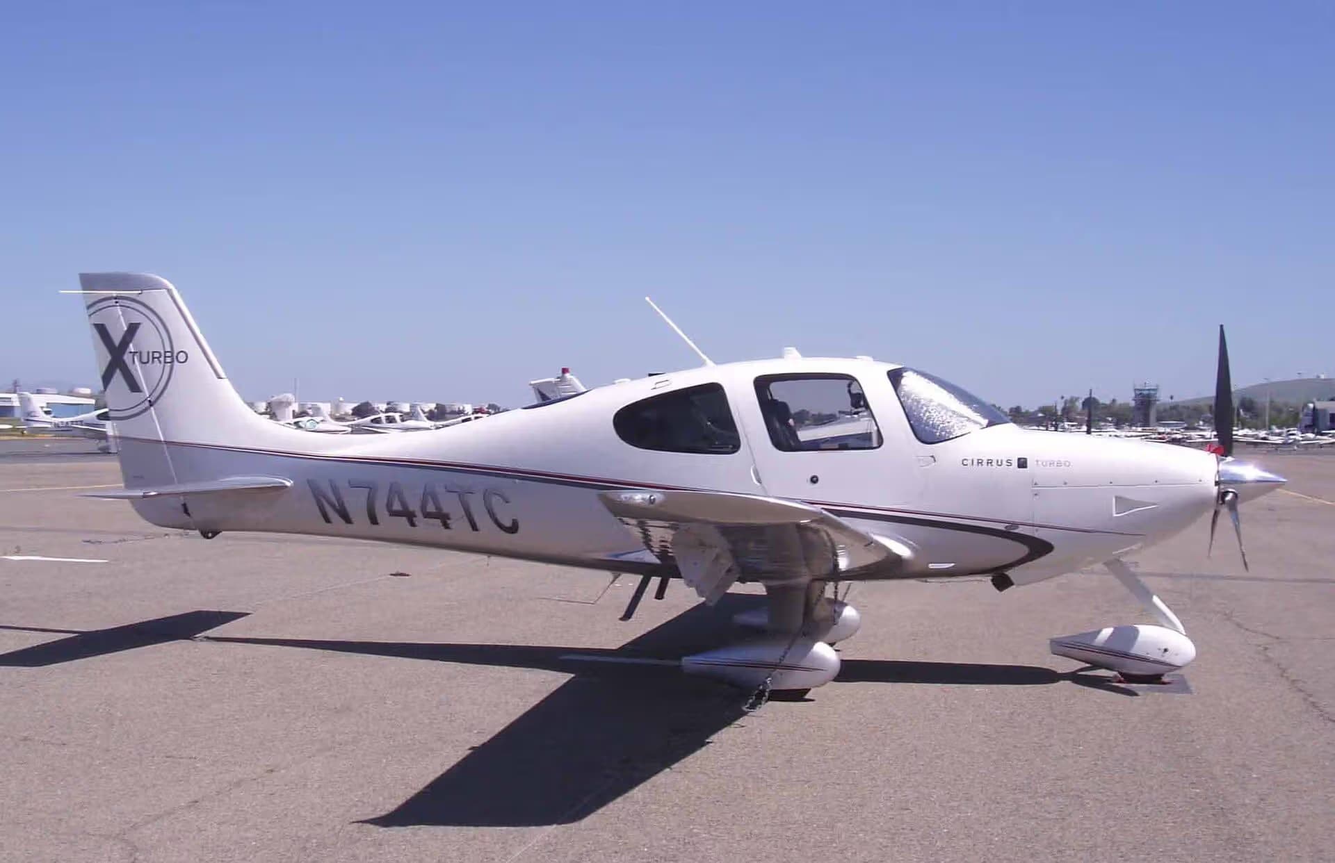 N744TC — Cirrus