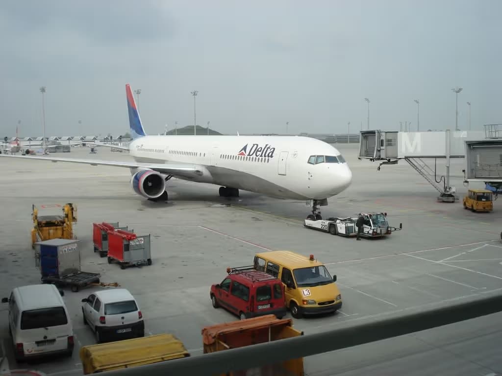 N838MH — Boeing