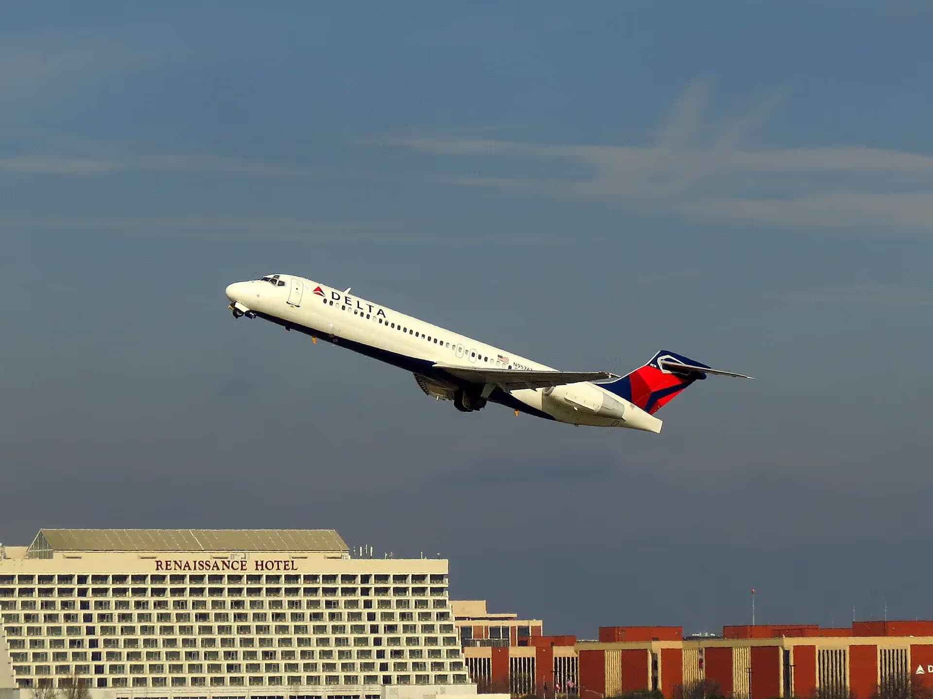 N957AT — Aircraft
