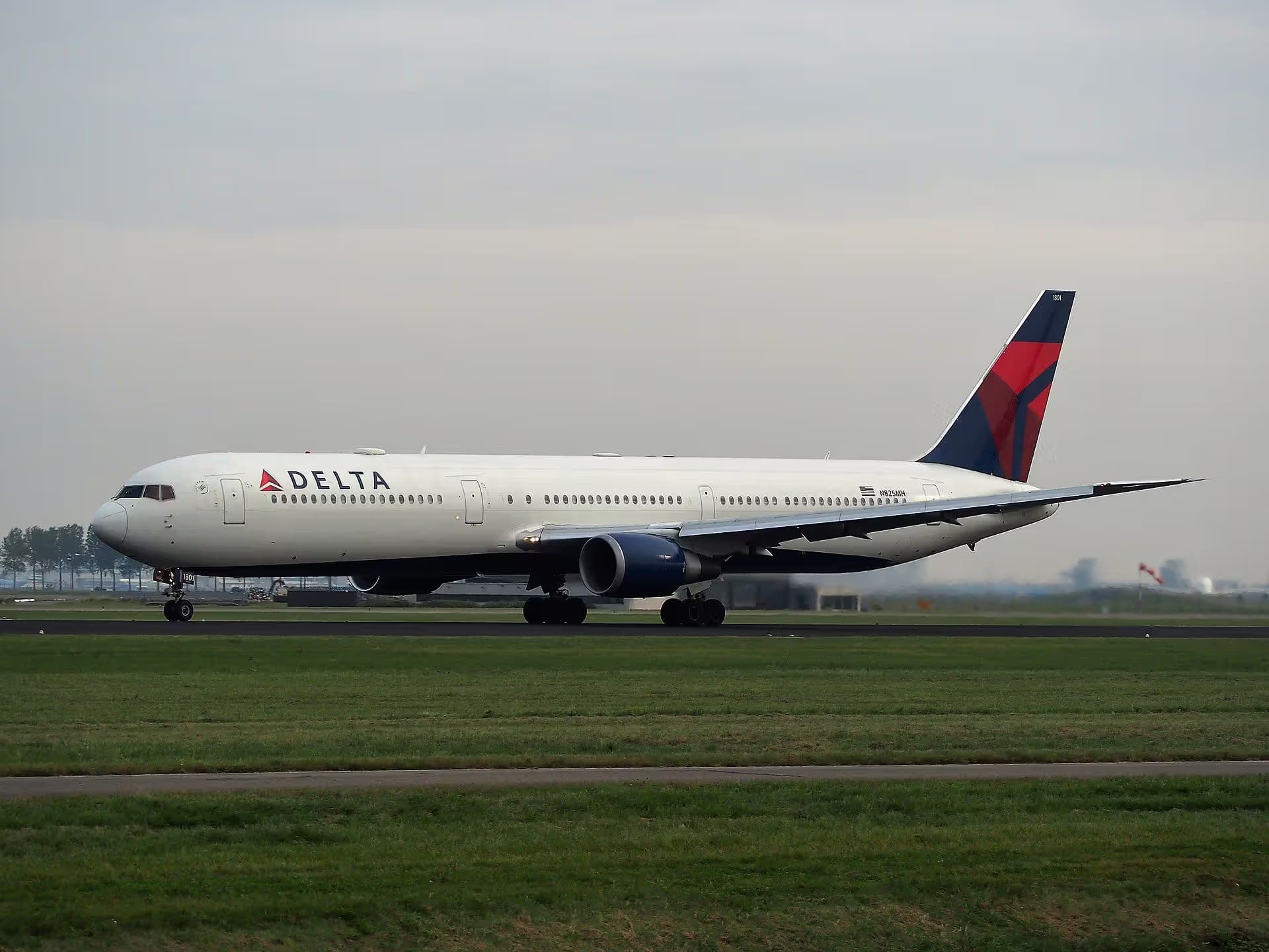 N825MH — Boeing