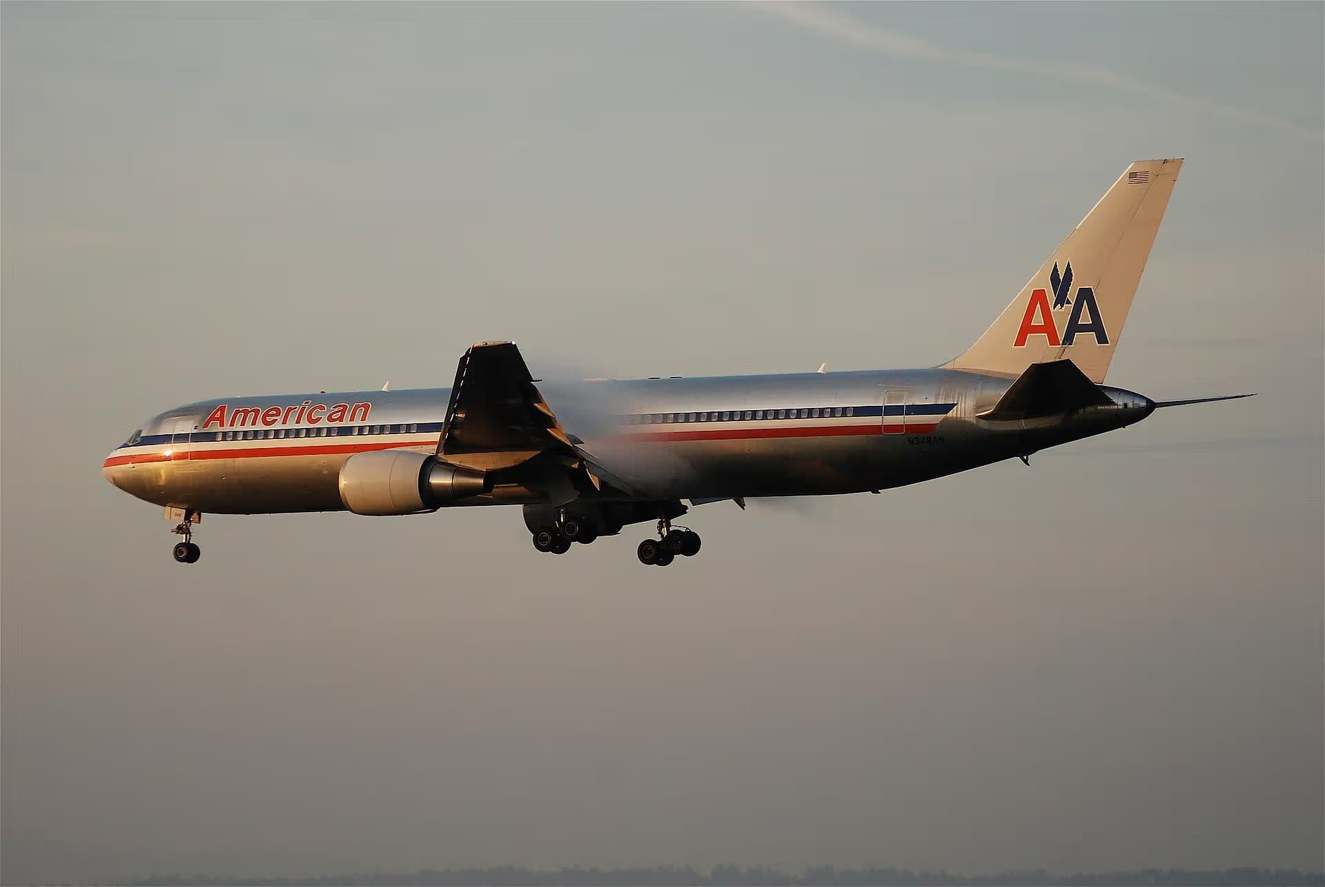 N348AN — Boeing