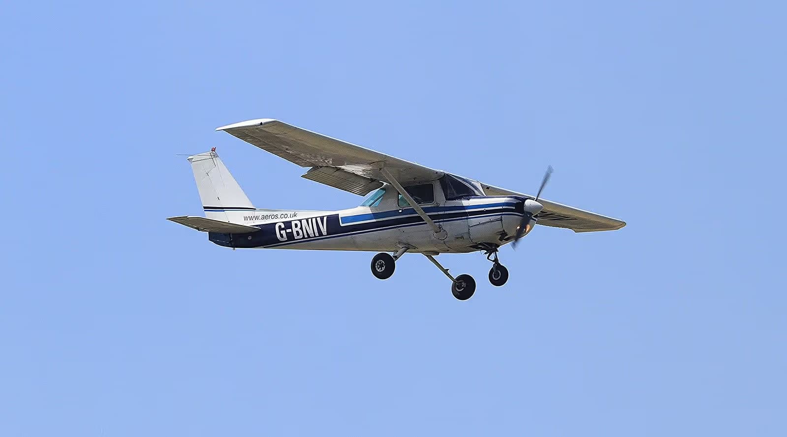 G-BNIV — Cessna