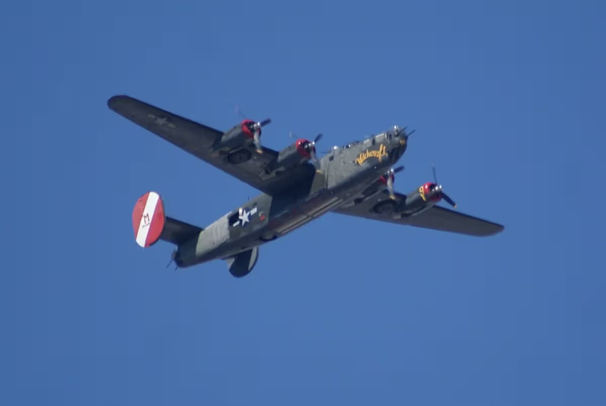 Unidentified — Aircraft