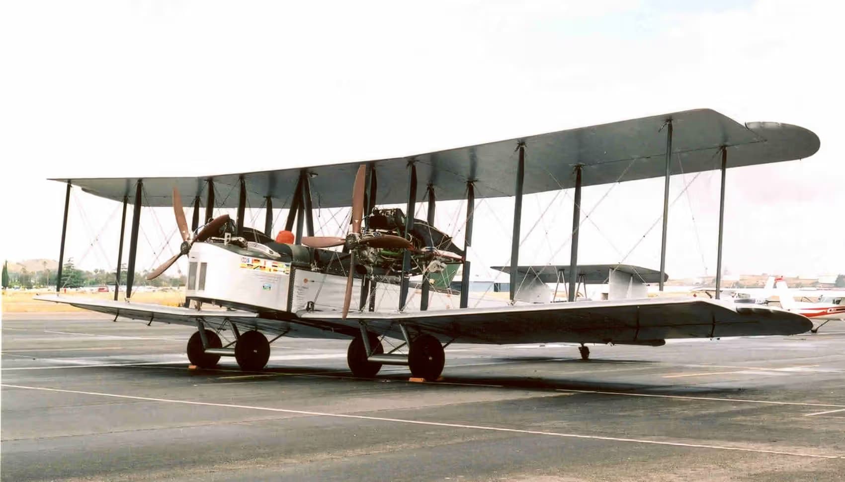 Unidentified — Aircraft