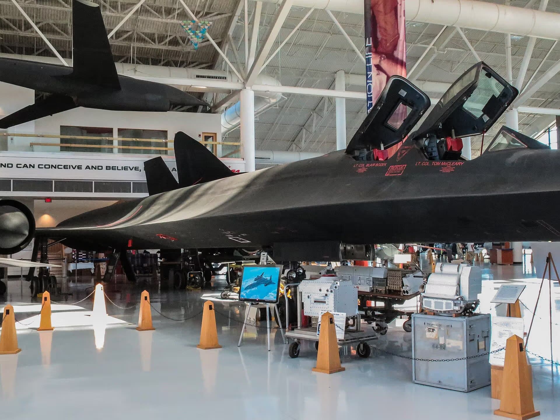 Unidentified — Aircraft