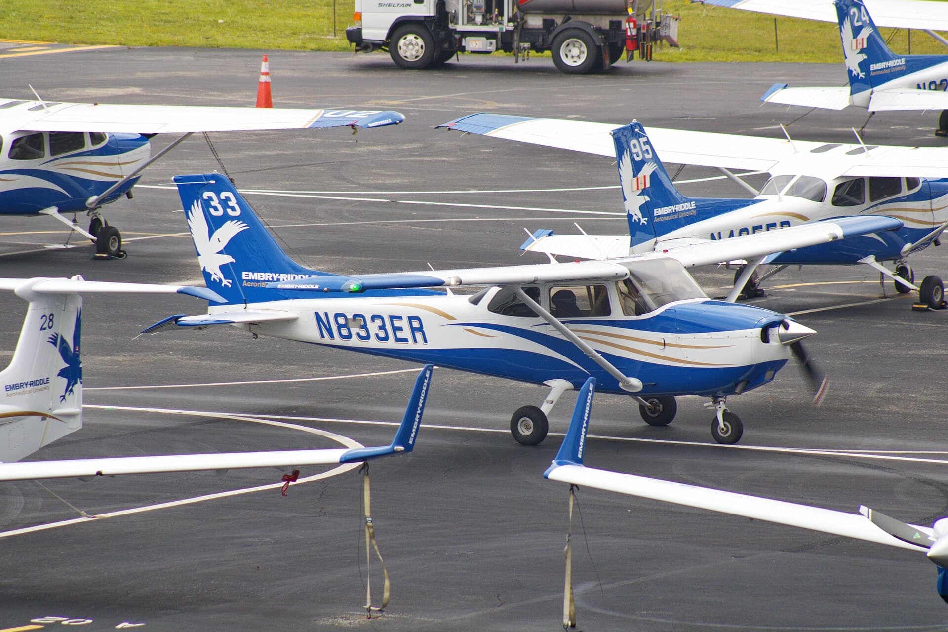 N833ER — Cessna