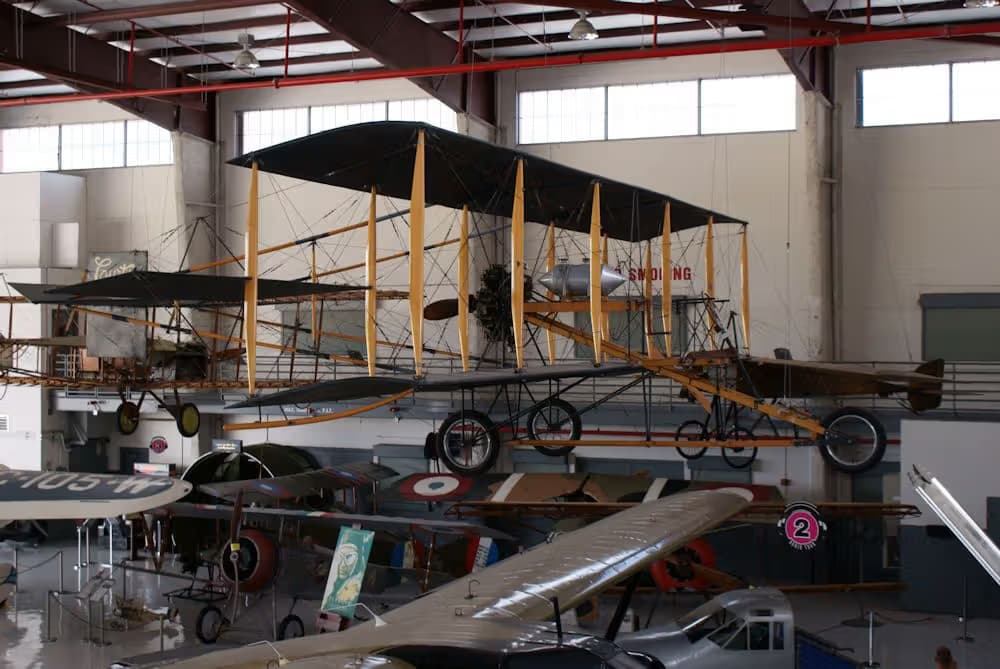 Unidentified — Aircraft