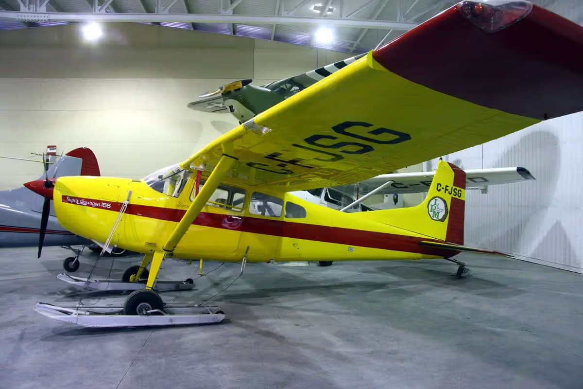 C-FJSG — Cessna