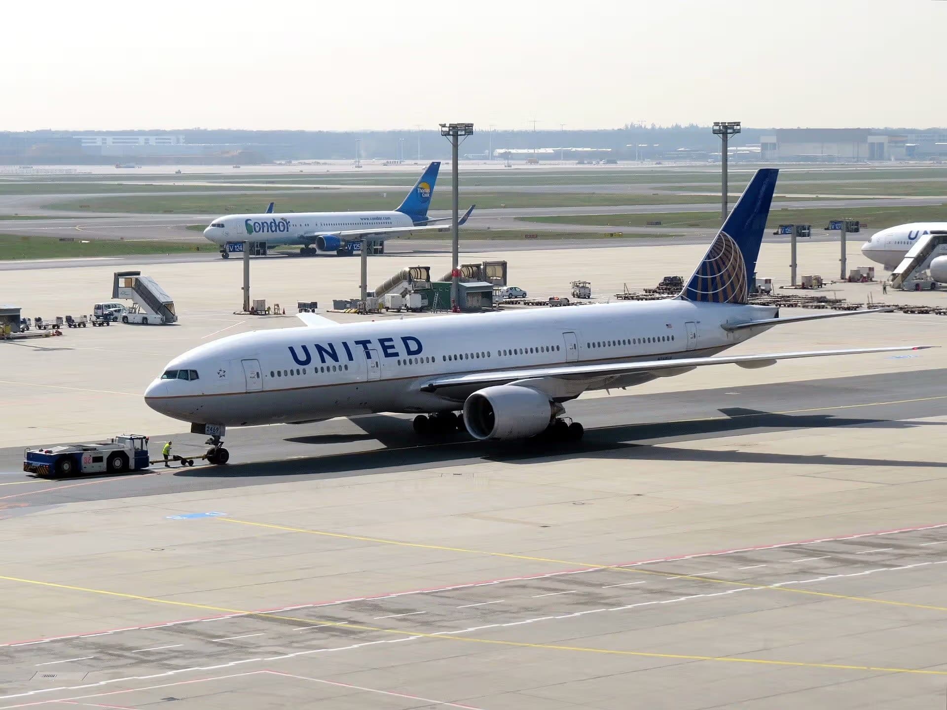 N769UA — Boeing