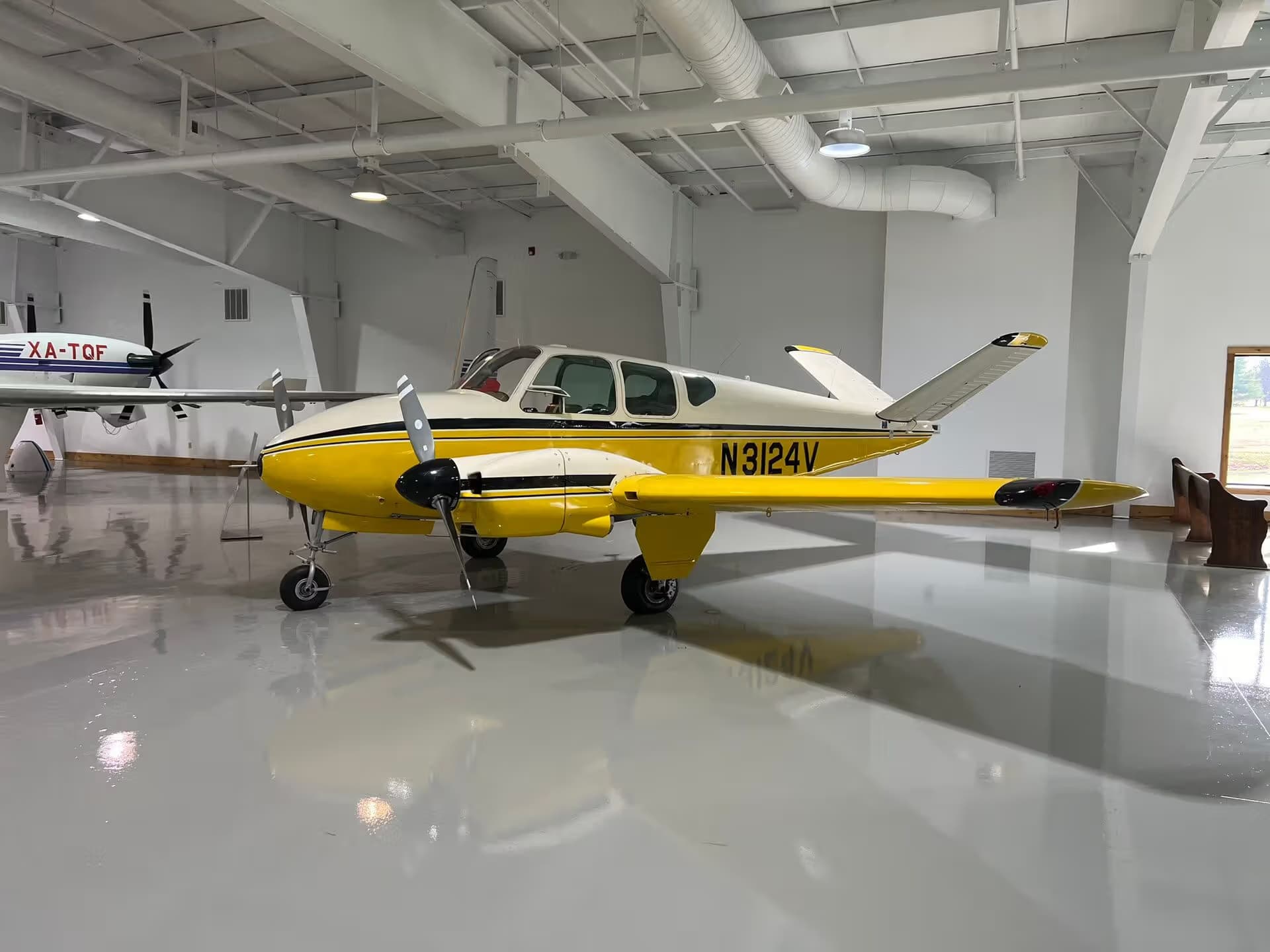 N3124V — Beechcraft