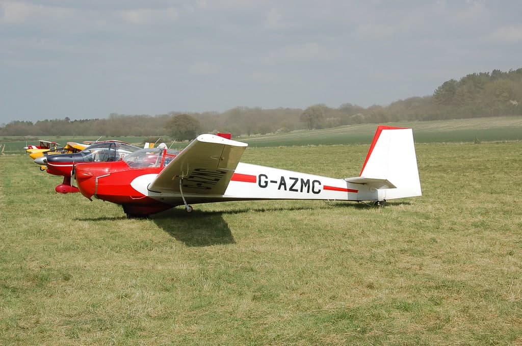 G-AZMC — Glider